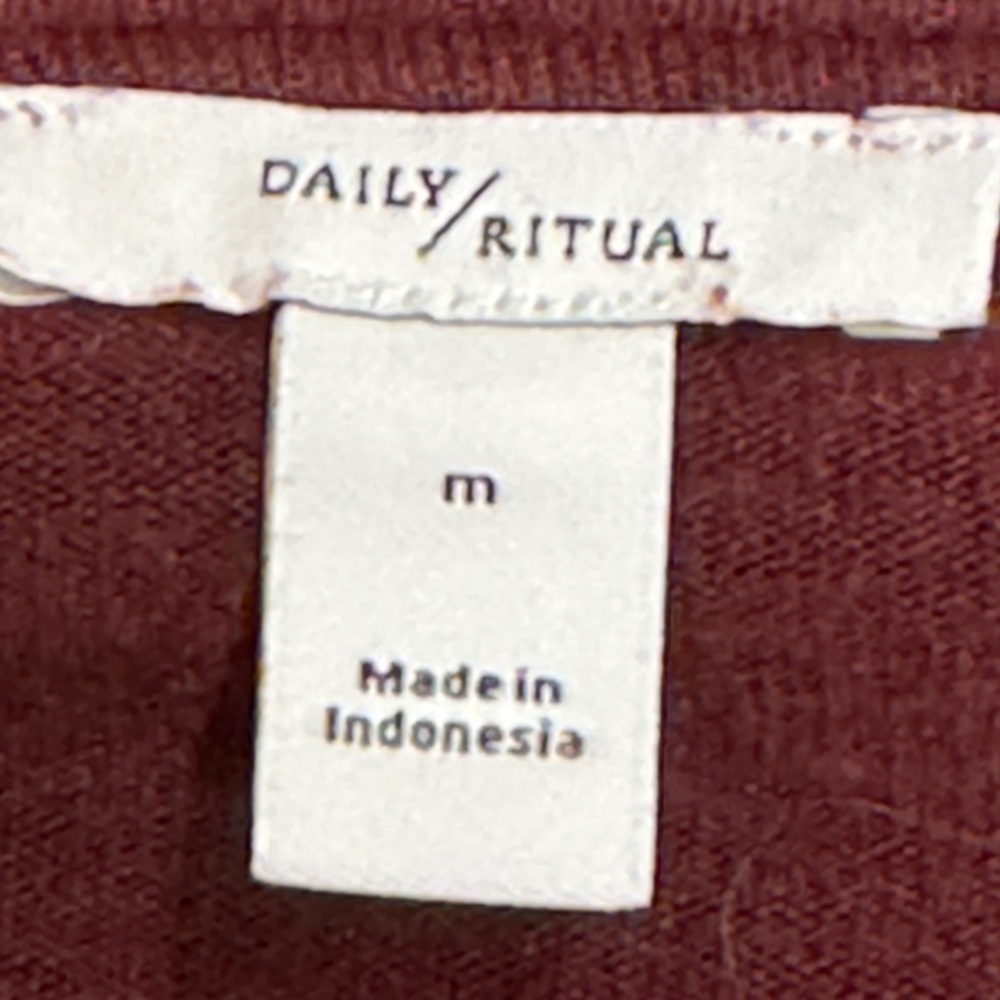 Daily Ritual maroon top - Picture 3 of 4